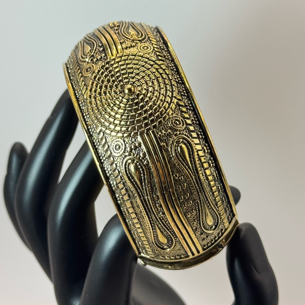 Elegant Gold Patterned Cuff Bracelet